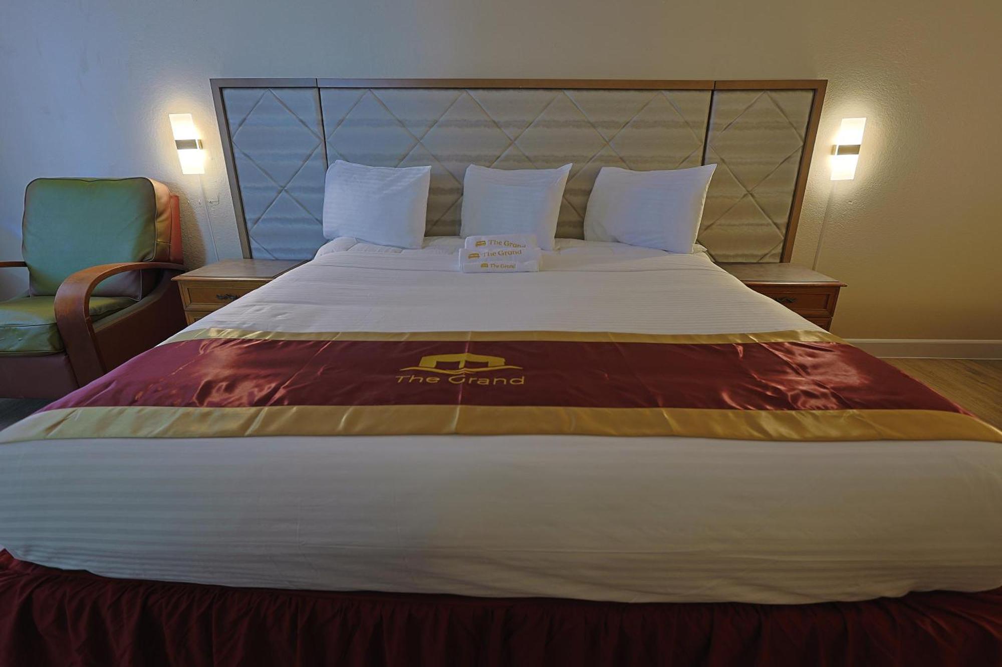 The Grand By Capital O Texarkana I-30 Buitenkant foto