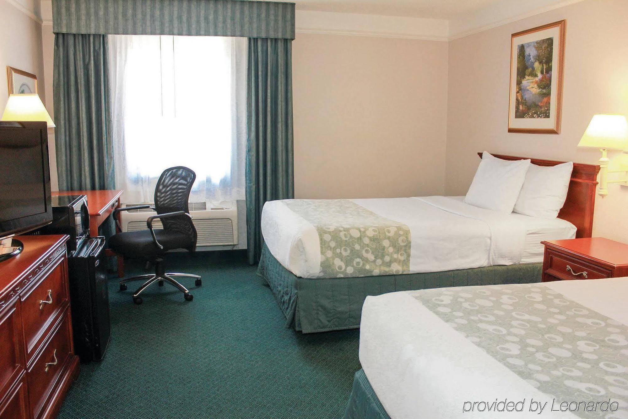 The Grand By Capital O Texarkana I-30 Buitenkant foto